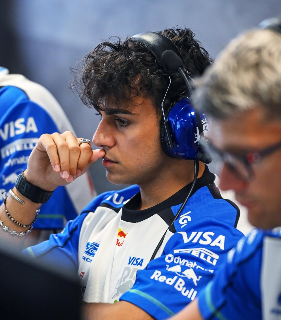 F1 Rookie Arvid Lindblad Scores Points While Still Chasing His Driving Licence
