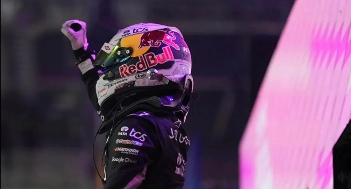 Cassidy Wins in London Farewell