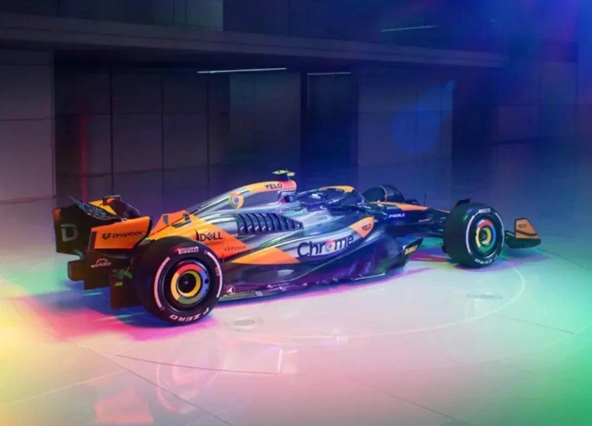 McLaren’s Austin Makeover:Bold and Bright