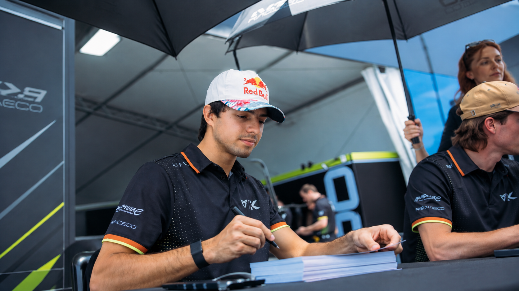 Pepe Marti Secures Cupra Kiro GEN4 Seat
